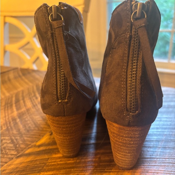 Women’s Suede Heeled Booties - Picture 2 of 8